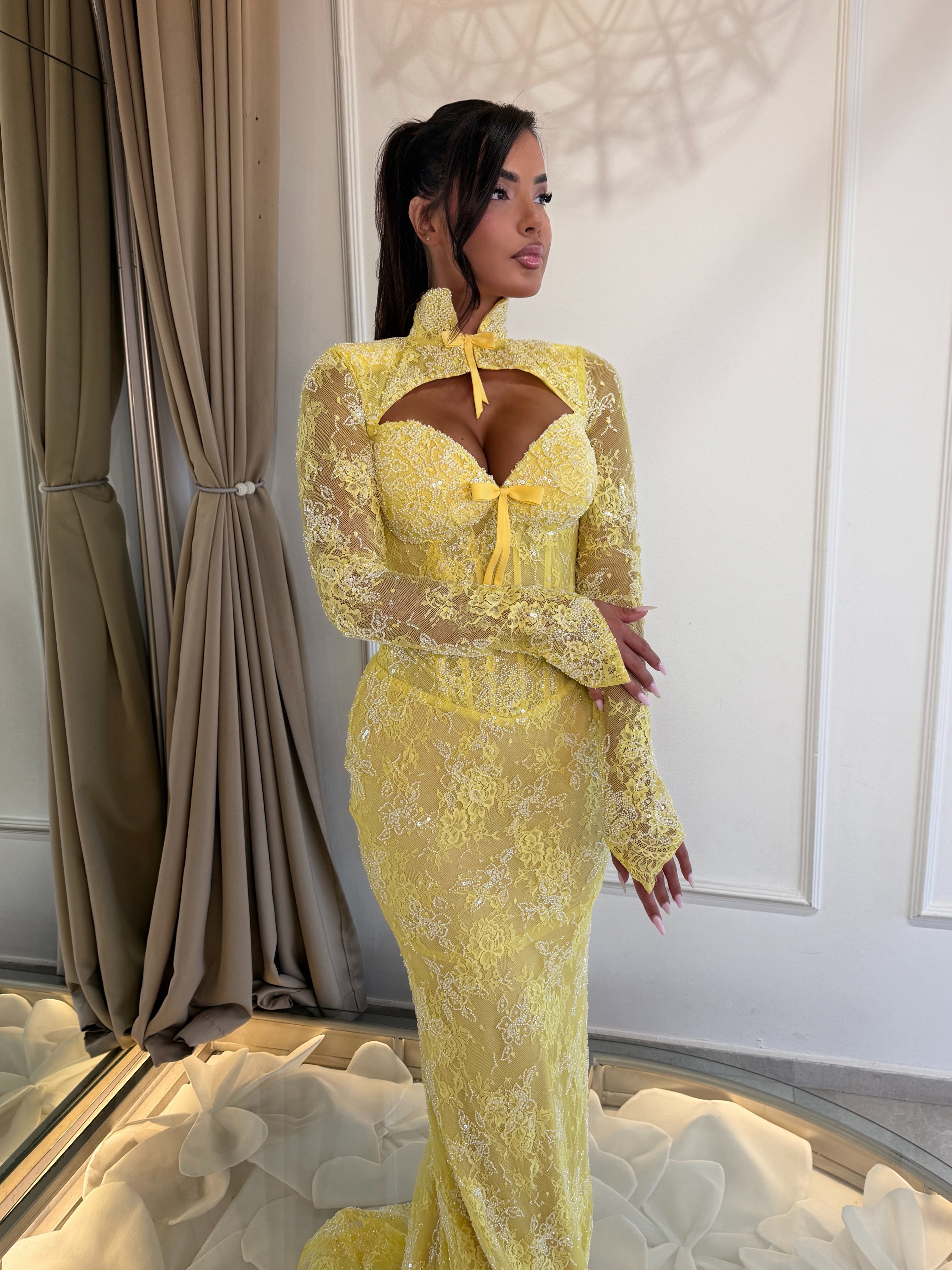 Lemon Blossom Lace